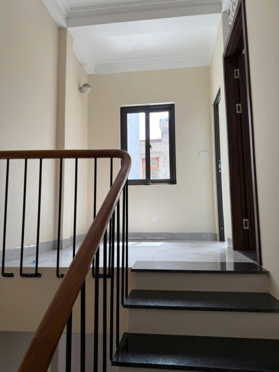 BÁN NHÀ HOÀNG QUỐC VIỆT, CẦU GIẤY, 5 TẤNG, 54M, 10 TỶ 800, 3 MẶT THOÁNG