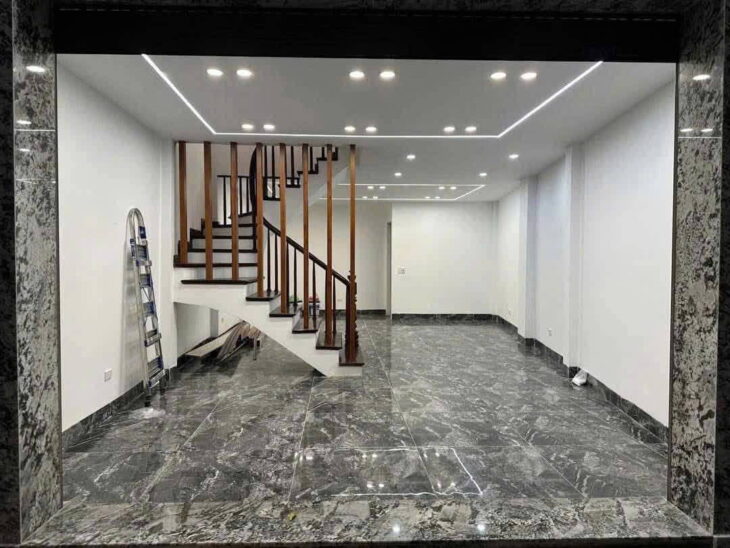 Chính chủ bán gấp nhà mới, ngõ ô tô: DT 60m2 – 6 tầng- 11,85 tỷ. Quan Nhân, Thanh Xuân.