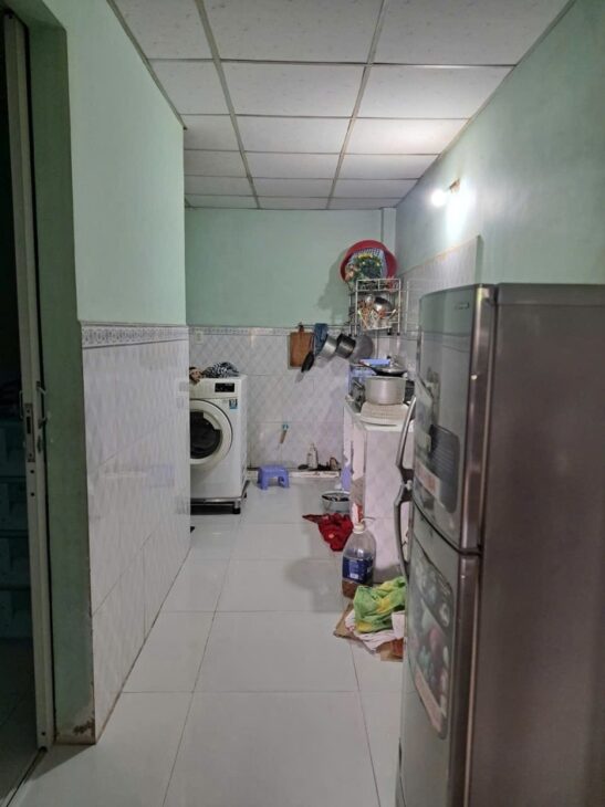 Bán nhà MẶT TIỀN kinh doanh,giá chỉ bằng trong hẻm,gần Nguyễn Thị Minh Khai