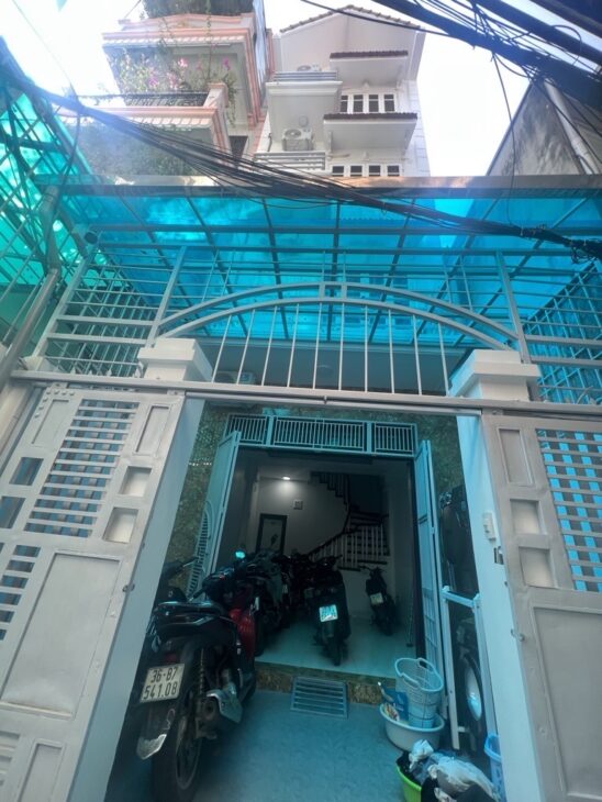 DÒNG TIỀN KHỦNG – 7 PHÒNG CHO THUÊ – DOANH THU 400 TRIỆU/NĂM