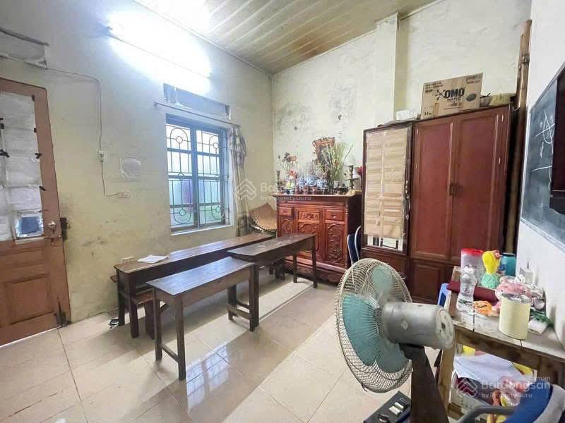 Bán nhà Kiến Hưng ô tô vào nhà 81m2 mặt tiền 4.5m giá chỉ 12 tỷ thoáng vĩnh viễn