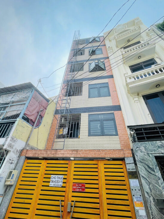 Hạ giá 1 tỷ bán gấp – Hẻm nhựa 6m XVNT, toà CHDV 14P – (4.1 x 17m) vuông vức – KC 4 tầng ST – Giá