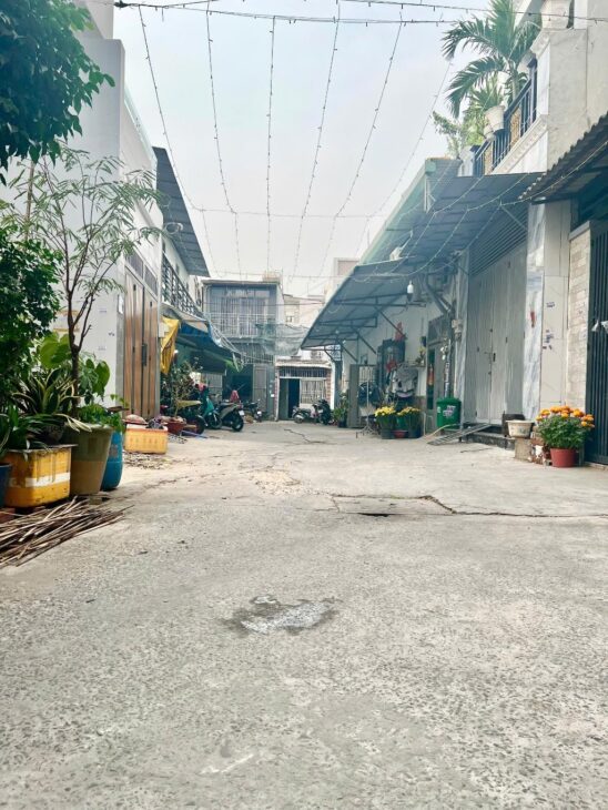 ML27 – NHÀ MÃ LÒ – MỚI ĐẸP XÂY CHẮC CHẮN – HẺM 6M XE HƠI TRÁNH NHAU THÔNG KHẮP NƠI – 4 TẦNG – 68 M2