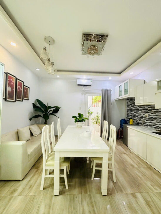 BÁN NHÀ MẶT TIỀN ĐƯỜNG KDC BÌNH HƯNG – ĐƯỜNG 12M VỈA HÈ 2 BÊN – 6 TẦNG – CÓ HẦM ĐỂ XE, CHỈ 12 TỶ