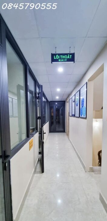 tòa văn phong, Võ ChÍ Công, Nghĩa Đô, Cầu Giấy, DT400m2 x 8T MT13m xây full 400m từ hầm lêm nóc