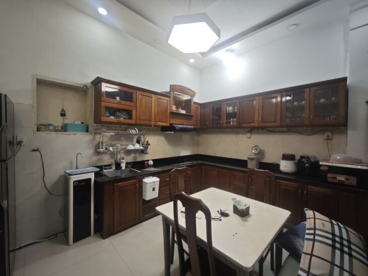 ► Nhàt sát MT Ông Ích Khiêm, kiệt 3m, Ô tô đậu 20m, DT60m2, 3 tầng kiên cố, 4PN, 4.x tỷ