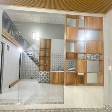 ► Nhà Kiệt Ô tô Ông Ích Khiêm gần Cầu Rồng, Kinh Doanh, 60m2, gác lửng rộng thoáng, 3.x tỷ