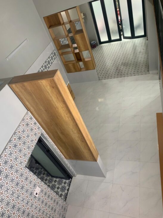 ► Nhà Kiệt Ô tô Ông Ích Khiêm gần Cầu Rồng, Kinh Doanh, 60m2, gác lửng rộng thoáng, 3.x tỷ