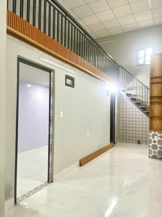 ► Nhà Kiệt Ô tô Ông Ích Khiêm gần Cầu Rồng, Kinh Doanh, 60m2, gác lửng rộng thoáng, 3.x tỷ