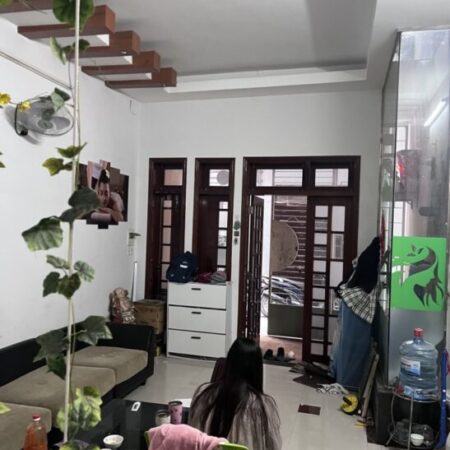 ♥ Nhà gần MT Trần Quốc Toản, 47m2, 3 tầng kiên cố, 3.x tỷ ♥ Nhà gần MT Trần Quốc Toản, 47m2, 3 tầng kiên cố, 3.x tỷ