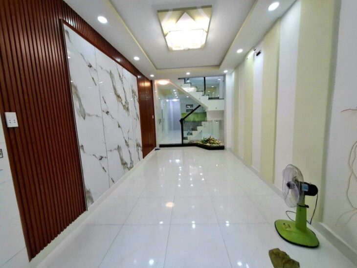 NHÀ ĐẸP 3 TẦNG TRẦN VĂN QUANG, TÂN BÌNH SÁT VÁCH QUẬN 10, 45M2, VUÔNG NỞ HẬU TÀI LỘC, Ô TÔ SÁT NHÀ