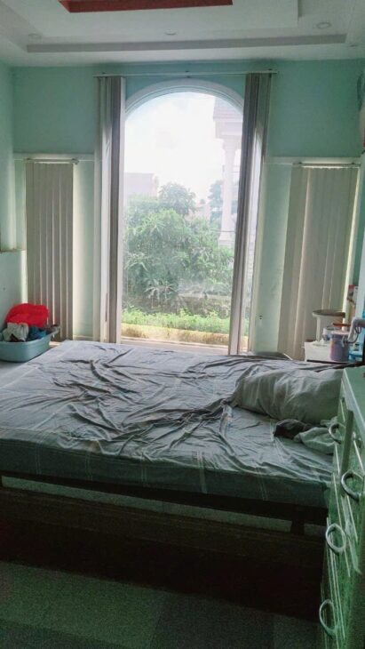 Bán nhà 100m² 3 tầng, 5PN, 4WC, Linh Tây, Thủ Đức – 8.2 tỷ