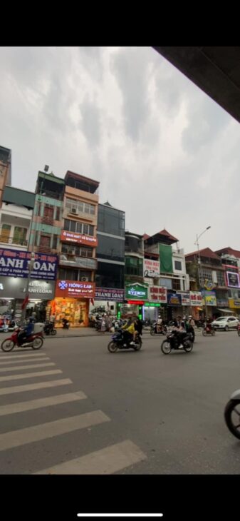 Quá hiếm! Bán nhà Hà Đông Văn Phú, 61m2 8 tầng kinh doanh max đỉnh chỉ 29.7tỷ