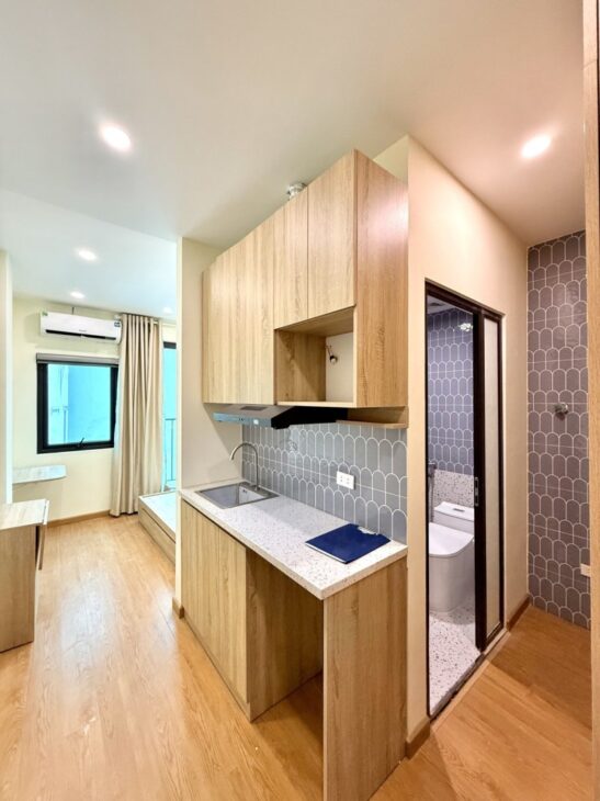 Oto đỗ cửa 7 tầng thang máy Lê duẩn, sau 1 nhà ra mặt phố, dòng tiền ổn định, chỉ 16, 5 tỷ