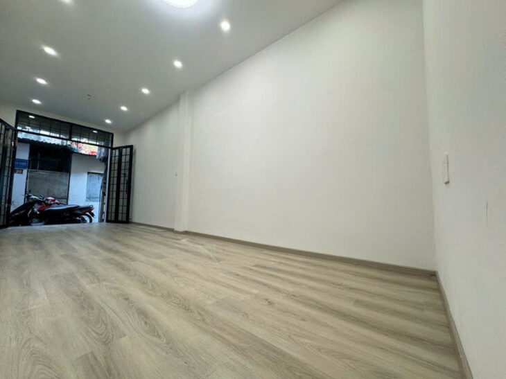 Bán nhà Xã Đàn_Lô Góc Hai Thoáng_Sổ Vuông Đẹp_40mx4T_Giá: 7.2 Tỷ_Lh: 0396935190.