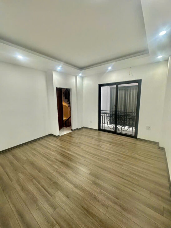 Bán nhà Xã Đàn_Sổ Vuông Đẹp_5 Phòng Ngủ_41mx4T_Giá: 7.1 Tỷ_Lh: 0396935190.