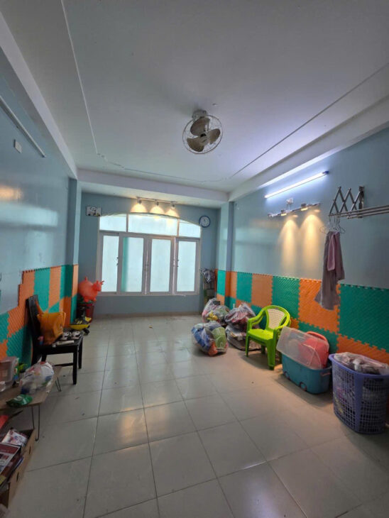 Bán nhà quận 10, đường Thành Thái, hẻm 3.5m, 54m2, 9.9 tỷ, 6 tầng