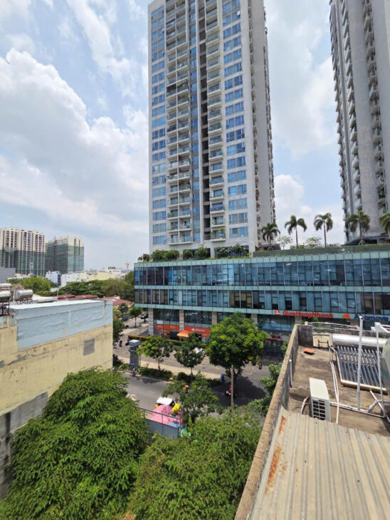 Bán nhà quận 10, đường Thành Thái, hẻm 3.5m, 54m2, 9.9 tỷ, 6 tầng