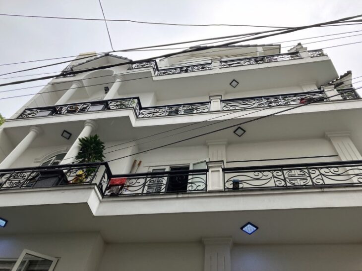 BÁN NHÀ BÙI ĐÌNH TÚY 4.5m x 15m – 4 tầng – HXH – nhỉnh 7 đồng