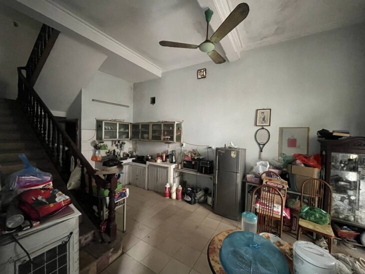 BÁN ĐÁT TẶNG NHÀ , DƯƠNG VĂN BÉ , HAI BÀ TRƯNG , KINH DOANH ĐỈNH , DÂN CƯ ĐÔNG ĐÚC , DT 155M2 X 2T