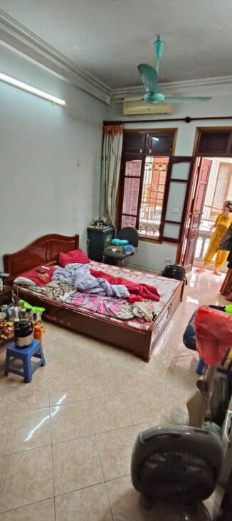 PHÂN LÔ, NGÕ OTO,KINH DOANH ĐỈNH, YÊN LẠC, HAI BÀ TRƯNG. DT 39/42M2 X 4T X 3,4MT . GIÁ 11,8 TỶ