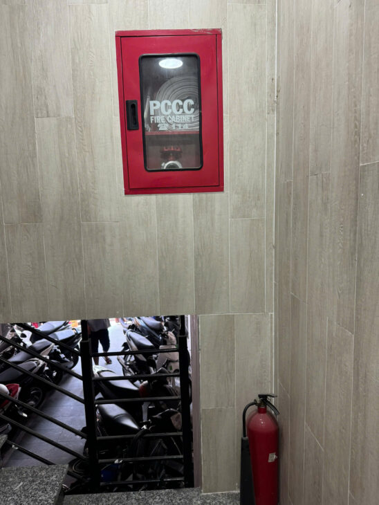 Hạ giá 1 tỷ bán gấp – Hẻm nhựa 6m XVNT, toà CHDV 14P – (4.1 x 17m) vuông vức – KC 4 tầng ST – Giá