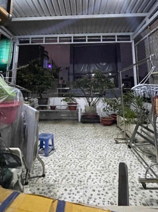 Bán gấp nhà 3 tầng gần chợ Phú Lâm Quận 6 giá 4 tỷ nhỉnh