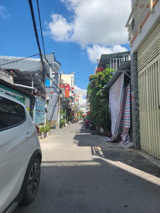 NHÀ ĐƯỜNG LÂM THỊ HỔ – QUẬN 12 – 44M – 3 TẦNG – 4PN – GIÁ 4.1 TỶ TL