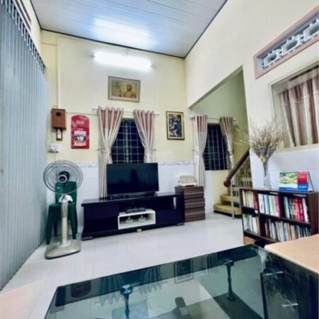 ???? Bán Nhà 2 Tầng Hẻm Trần Bình Trọng, Phường Tân Tiến, Nha Trang – Vị Trí Đắc Địa, Giá Tốt! ????