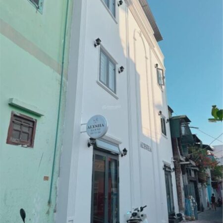 ???? Bán Nhà Mới Xây Năm 2025 – Full Nội Thất – Hẻm Ô Tô Trung Tâm TP Nha Trang – Gần Biển Chỉ 1km