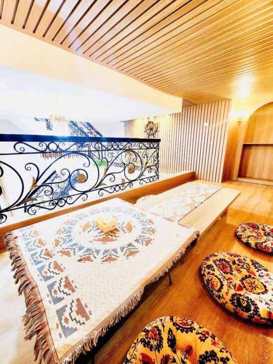 Nhà hiếm! Bán nhà 5 tỷ, ô tô đỗ cửa, Phố Đặng Tiến Đông, Zalo 0911911021