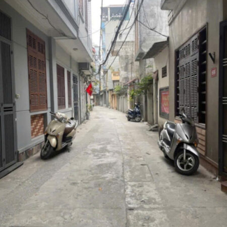 Bán nhà Hoàng Ngân – Nhân Chính – 30m² – 4 tầng – Gần Lê Văn Lương – Giá 7 tỷ