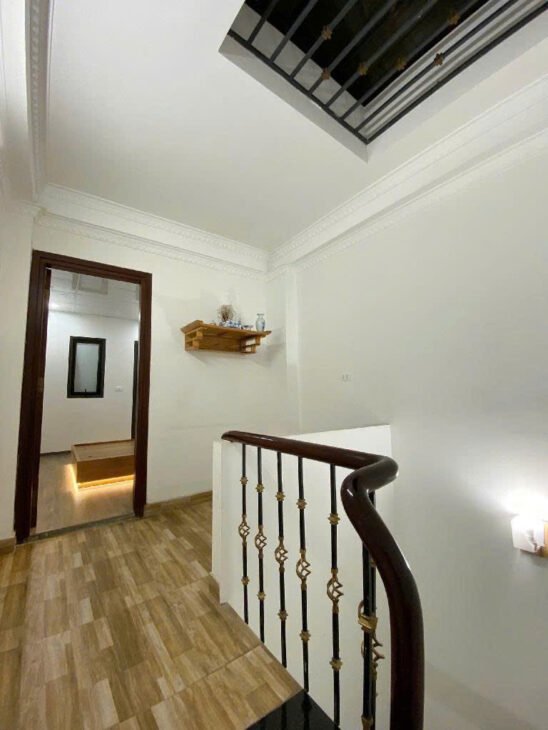 Nhà đẹp phố Hoàng Ngân – 35m² – 4 tầng – Gần Royal City – Giá nhỉnh 7 tỷ