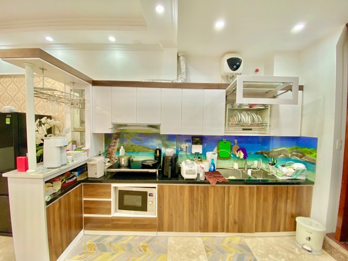 TRUNG TÂM XUÂN LA 30M 4 TẦNG 6,6 TỶ