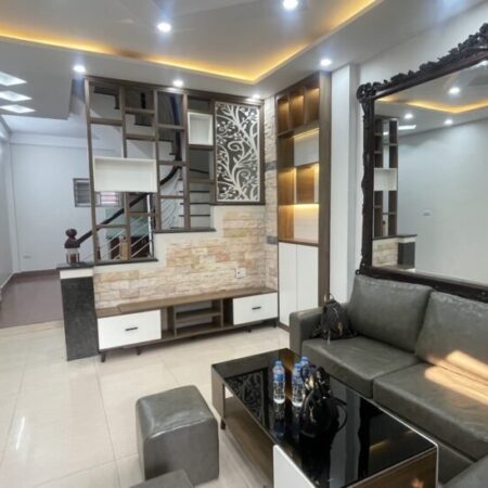 BÁN NHÀ 5 TẦNG, THẠCH BÀN, LONG BIÊN, GIÁ ,2 TỶ