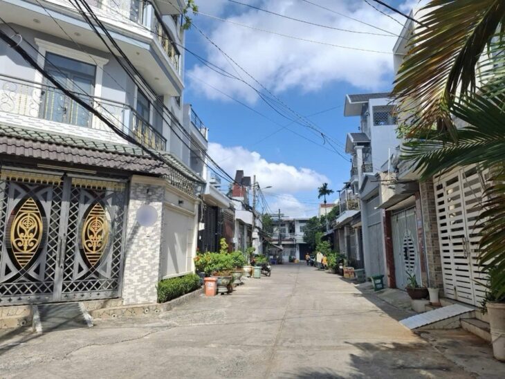 DM3 ???? NHÀ ĐẸP 3 TẦNG – HẺM 6M Ô TÔ TRÁNH NHAU – ĐƯỜNG ĐẤT MỚI, BÌNH TÂN – 81M2 CHỈ 6 TỶ