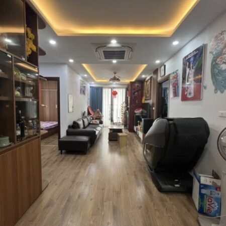 BÁN NHÀ MAI DỊCH LÔ GÓC 2 MẶT THOÁNG – 5 TÁNG MỚI TINH, GẦN Ô TÔ