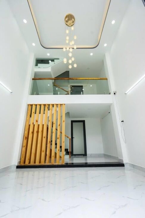 Bán nhà Gò Vấp, Phạm Văn Đồng, CHDV 4 Tầng, 7 phòng, dòng tiền 33tr/th, chỉ 6.15 tỷ còn bớt