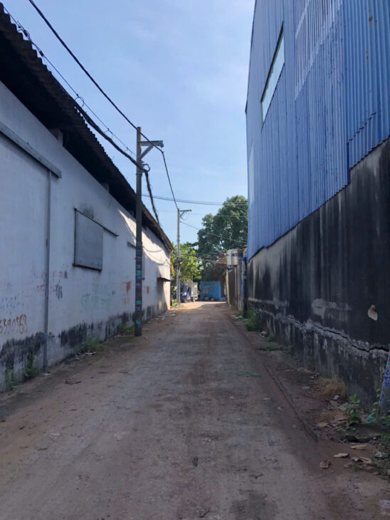 Bán đất An phú đông 27, Quận 12, 420m2 full thổ cư , Nở hậu, HXH, giá chỉ 11.8 TỶ TL