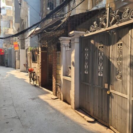 CC MINI – 8 tầng, thang máy kính koong – 14 căn hộ khép kín – Doanh thu 70 triệu/tháng