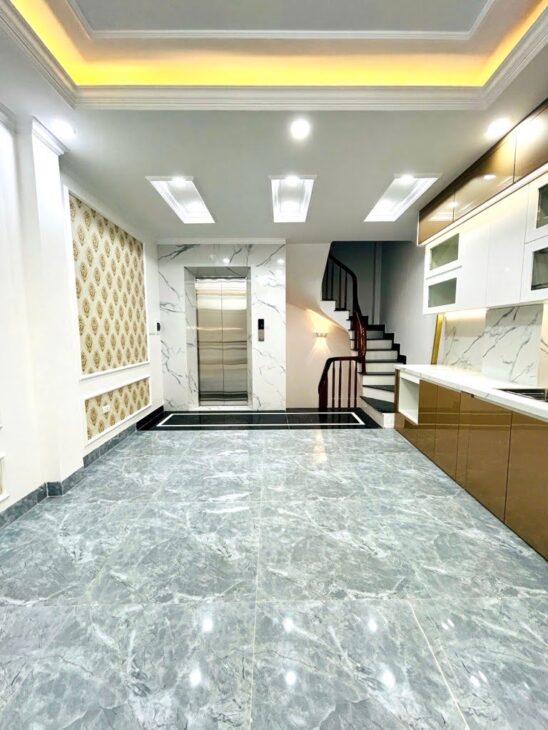 BÁN NHÀ 5 TẦNG GIÁP BÁT – HOÀNG MAI – 41M2-THANG MÁY – 7.x TỶ – SỔ ĐỎ CHCH