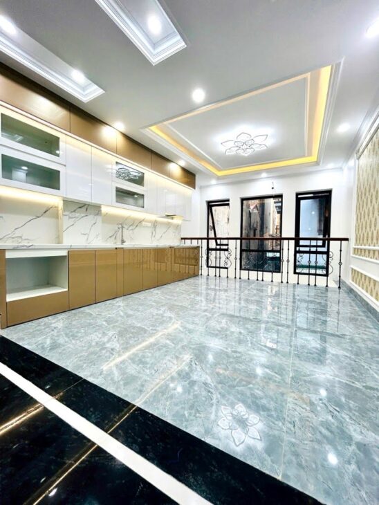 BÁN NHÀ 5 TẦNG GIÁP BÁT – HOÀNG MAI – 41M2-THANG MÁY – 7.x TỶ – SỔ ĐỎ CHCH