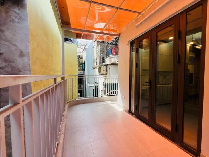 BÁN NHÀ 4 TẦNG, 35M2, KHÂM THIÊN – ĐỐNG ĐA – GIÁ 6 TỶ HƠN- SỔ ĐỎ CHÍNH CHỦ