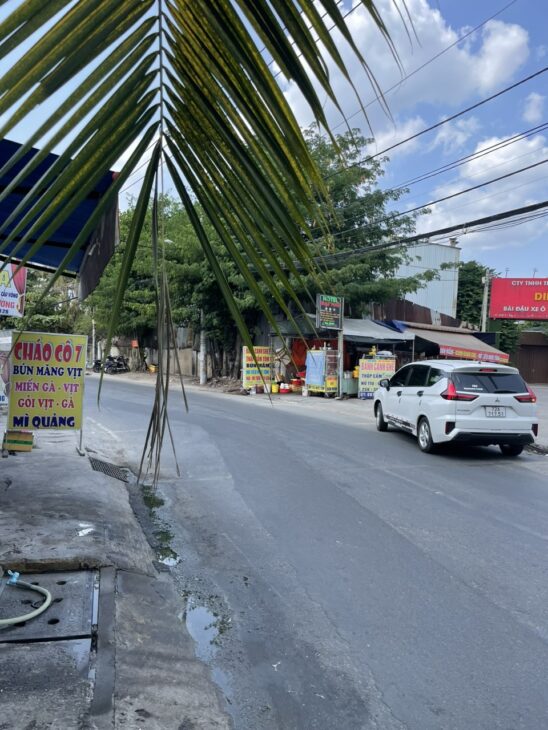 Bán nhà mặt tiền 25x60m giá 75 tỷ Đường Tô Ngọc Vân