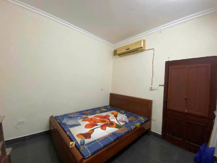 Cho thuê gấp giá rẻ nguyên căn Giáp Nhị 52m, 5 tầng, mặt tiền 5.3m, 15 tr/th, Hoàng Mai.