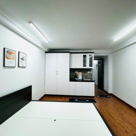 BÁN GẤP NHÀ GIÁP BÁT, SÁT PHỐ, DT: 70M x 6T, DÒNG TIỀN CHO THUÊ 13,95 TỶ 0965549363