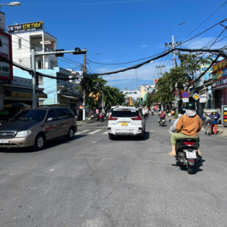 Bán nhà mặt tiền 8x27m giá 18,5 tỷ Đường Tô Ký