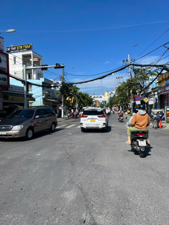 Bán nhà mặt tiền 8x40m giá 28 tỷ Đường Tô Ký