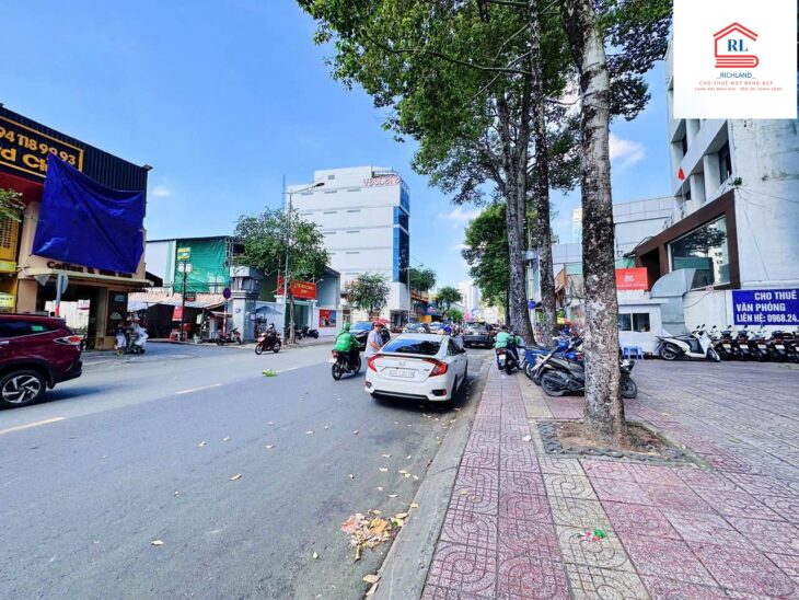 Cho thuê nhà mặt tiền 189 Cống Quỳnh, Phường Nguyễn Cư Trinh, Quận 1. Giá 200 Triệu