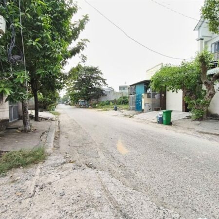 Cơ hội đầu tư bát đất nhỉnh 2 tỷ hẻm xe hơi ngay Linh Đông trung tâm Thủ Đức. Cơ hội đầu tư bát đất nhỉnh 2 tỷ hẻm xe hơi ngay Linh Đông trung tâm Thủ Đức.